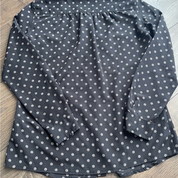 Woman Printed Shirt - Picture 5 of 5